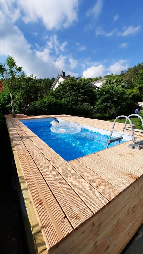 Above Ground Pool Slide, Mod Pool, Homemade Pools, Deck Piscina, Natural Aesthetics, Ground Pool Ideas, Above Ground Pool Ideas, Luxury Beach House, Garden Swimming Pool