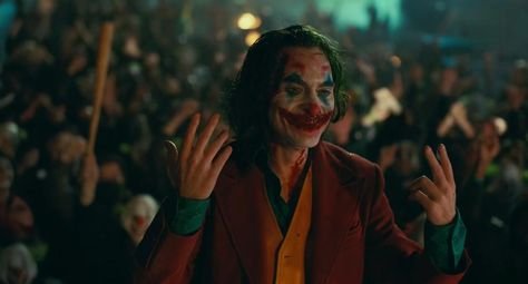 Joker Stills, Joker Music, Horror Movie Scenes, Todd Phillips, Joker Film, Galaxy Wallpapers, Joker 2019, Joker Pics, Septième Art