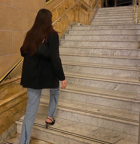 Girls night outfit, black blazer, black zara heels, black h&m blazer, patterned jeans, black vintage bag Blazer Heels Outfit, Zara Heels Outfit, Vintage Black Heels, Black Heels Outfit, Casual Outfits For Girls, Girls Night Outfit, Zara Heels, Heels Outfits, Patterned Jeans