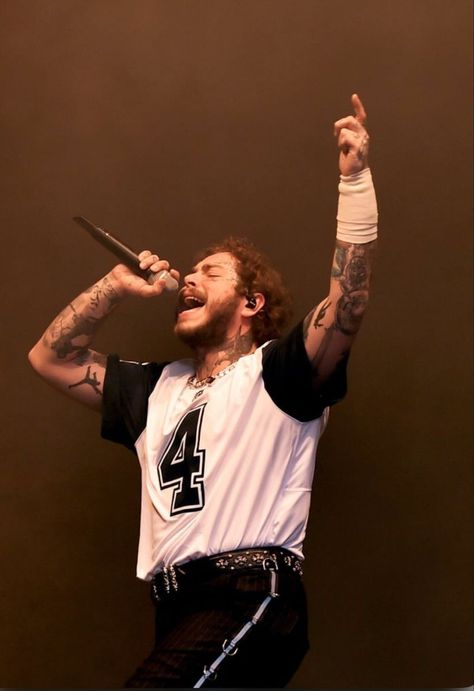 Post Malone Music, Post Malone Concert, Many Tattoos, Post Malone Wallpaper, Celebrity Gossip News, Queens Wallpaper, Netflix Documentaries, Celebrity News Gossip, New Netflix