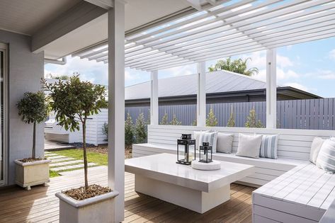 Masterton Homes on Instagram: “First day of #summer 🌴 and we’ll be here in the Harmony Exclusive at Warwick Farm (with a 🍹 in hand) if you need us… - - -…” Wrap Around Verandah Australia, Alfresco Extension Ideas Australia, Alfresco Extension, House With Veranda, Painted Pergola Ideas, Alfresco Ideas Australia, Patio Extension Ideas, Modern Queenslander, Pool Shade