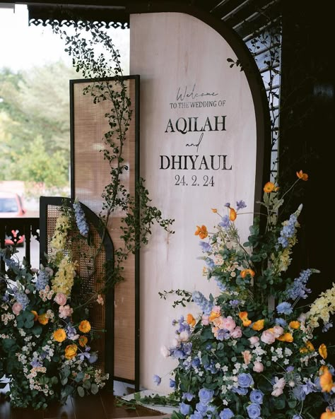 AQILAH | DHIYAUL 24|2|24 Photo by : @theluxsie #wedding #weddingdecor #rustic #rusticdecor #weddinginspiration #weddingoutdoor… | Instagram Floral Forest Wedding, Wedding Concept Indoor, Wedding Lobby Decor, Diy Backdrop For Wedding, Engagement Venue Decorations, Wedding Entrance Photo, Wedding Photo Wall Backdrop, Selfie Wall Ideas Photo Backdrops, Rustic Backdrop Wedding