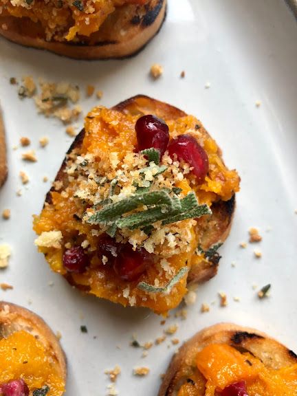 Authentic Suburban Gourmet: Roasted Butternut Squash Crostini Butternut Squash Appetizer, Squash Crostini, Butternut Squash Cranberry, Cranberry Crostini, Sliced Baguette, Panko Bread Crumbs, Roasted Butternut, Roasted Butternut Squash, San Francisco Bay