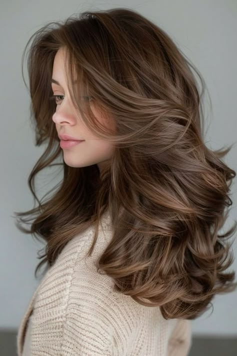 Milk Chocolate Brunette, Hair Colors 2024, Hair Color 2024 Trends Women, Milk Brown Hair, Trend Hair Color, Milk Chocolate Hair Color, Trending Hair Color, Chocolate Brown Hair Color, Brown Hair Looks