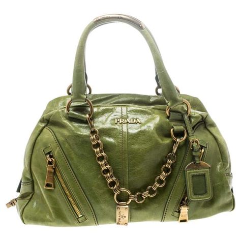 Prada Green, Green Leather Handbag, Bowler Bag, Fall Handbags, Fancy Bags, Woman Bags Handbags, Pretty Bags, Prada Handbags, Cute Bags