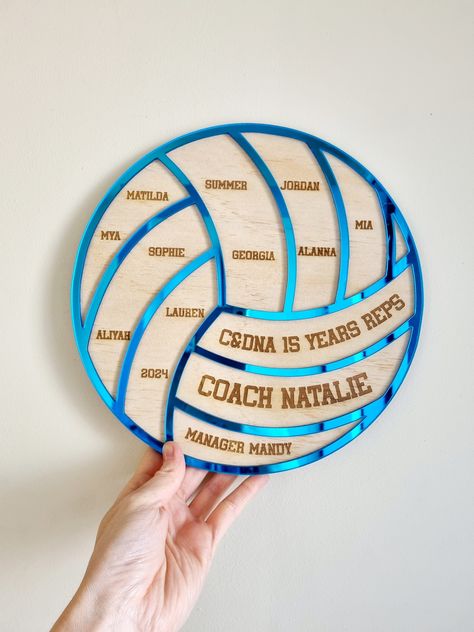 Capture the essence of your team's journey with our Coach's Plaque! 🌟🏐 Personalised with your team name, players' names and coach's name, this unique piece is crafted from premium poplar plywood, beautifully framed with acrylic. A lasting keepsake that celebrates the spirit of your netball team.  ❁ S I Z E ❁ Approx. 25cm Long Approx. 25cm Wide 6mm Thickness ❁ I M P O R T A N T ❁ ♡ This is a natural product, wood grain may vary in colour and markings. ♡ Please note - The longer the names, the s Netball Gifts, Coach Plaque, Netball Coach, Netball Dresses, Rainbow Warrior, Netball, Team Name, Coach Gifts, Team Gifts