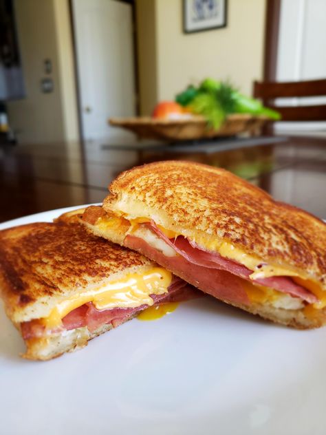 [Homemade] Ham egg and cheese sandwich Ham And Egg Sandwich, Fried Egg Sandwich, Homemade Ham, Egg And Cheese Sandwich, Ham Sandwich, Ham And Eggs, Ham Sandwiches, Ham And Cheese Sandwich, Egg Sandwich