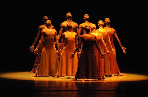 Alvin Ailey To Make Its Feature Film Debut In Theaters Nationwide  - Even after almost 60 years in business, the Alvin American Dance Theater is still breaking ground as a modern dance company. Contemporary Dance Group, American Ballet Theatre Aesthetic, Alvin Ailey Dancers, Dance Theatre Of Harlem, Interpretive Dance Photography, Performance Ideas, Mind Movie, Dance Black, Physical Theatre