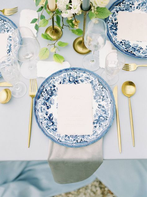 Chinoiserie Wedding, Blue White Weddings, Chateau Wedding, Wedding Place Settings, Paris Wedding, French Wedding, Gray Weddings, French Countryside, Wedding Business