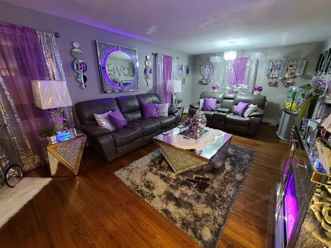 Living Room Designs Purple, Living Room With Purple Accents, Purple And Gray Living Room Ideas, Purple Aesthetic Living Rooms, Purple Black Silver Living Room Ideas, Black And Purple Apartment Decor, Purple Living Room Decor, Gray Apartment Decor, Gray And Purple Living Room Walmart