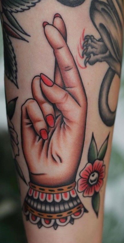 Tattoo Of A Hand Traditional, Trad Tattoo Hand, American Trad Hand Tattoo, American Traditional Tattoos Hands, Italian Traditional Tattoo, American Traditional Fan Tattoo, Traditional Valentine Tattoo, Lady Hand Tattoo, Trad Hand Tattoo