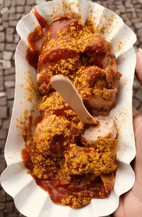 [I ate] Currywurst in Berlin today! Berlin Germany Food, Berlin December, German Snacks, Homemade Electrolyte Drink, Germany Food, Berlin Food, Order Food, German Food, Nutritious Meals