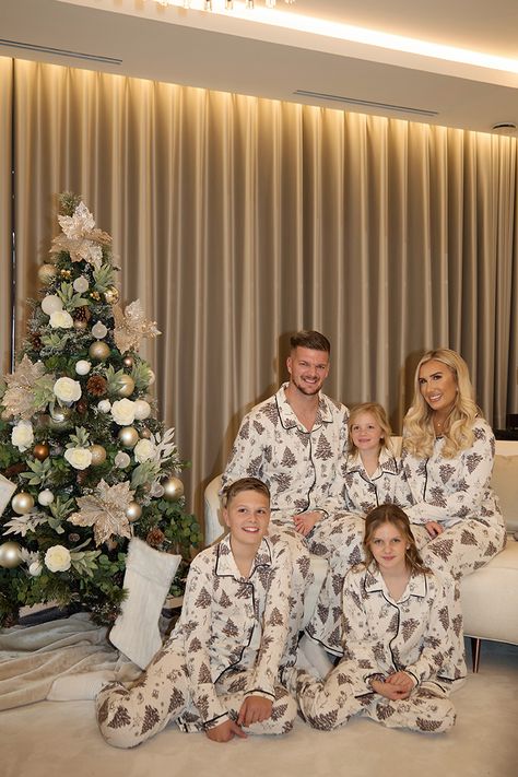 Hannah Brown, Cute Onesies, Womens Christmas, Rich Family, Cosy Winter, Pyjama Bottoms, Sleepwear & Loungewear, Tree Print, Winter Knits