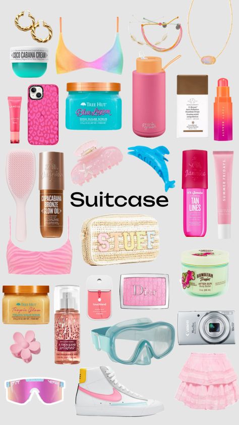 #outfitinspo #beachy #preppy #vacation #vibes Preppy Beach Ideas, Preppy Vacation Packing, Beachy Makeup Bag, What To Pack For The Beach Preppy, Preppy Beach Bag, Preppy Collages, Beachy Gifts, Beachy Girl Aesthetic, Beachy Preppy