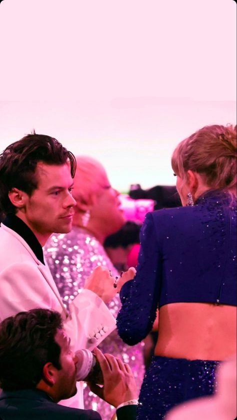 Haylor Swyles, Harry Styles And Taylor Swift, Harry And Taylor, Harry Styles Taylor Swift, Harry Taylor, Child Of Divorce, Pop Girlies, Harry Styles Songs, Harry Styles Poster