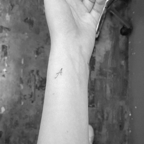 Tattoo On Side Of Arm, Mara Tattoo, Small Letter Tattoo, Side Wrist Tattoos, Diy Tattoo Permanent, Baby Tattoo, Cool Wrist Tattoos, Sister Tattoo, Wrist Tattoos For Guys