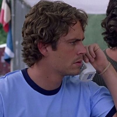 Paul Walker Haircut, Paul Walker Hair, Paul Walker Pictures, Men Haircut Curly Hair, Paul Walker, Film Producer, Fast And Furious, Johnny Depp, Haircuts For Men