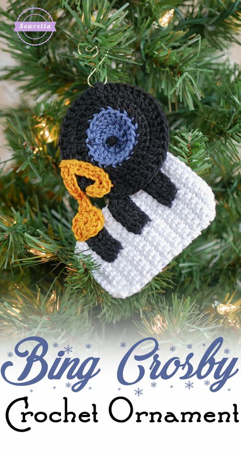 Bing Crosby Music Note Ornament | 25 Days of Christmas Traditions Crochet-a-Long | Free Pattern from Sewrella Crochet Christmas Ideas, Crochet Christmas Ornaments Free Pattern, Crochet Music, Crochet Christmas Ornaments Free, Crocheted Christmas, Christmas Light Ornament, Bing Crosby, Tutorials Diy, Crochet Ornaments