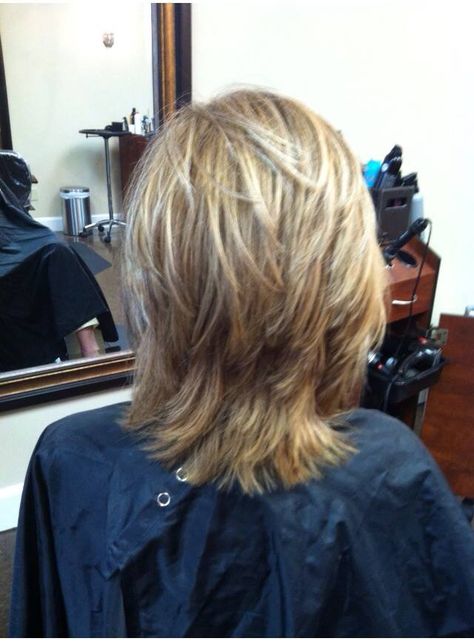 Test Short Layered Haircuts For Women, Modern Shag Haircut, Layered Haircuts For Women, Medium Shag Haircuts, Haircuts For Women Over 50, Layered Haircuts For Medium Hair, Medium Layered Hair, Short Layered, Short Layered Haircuts