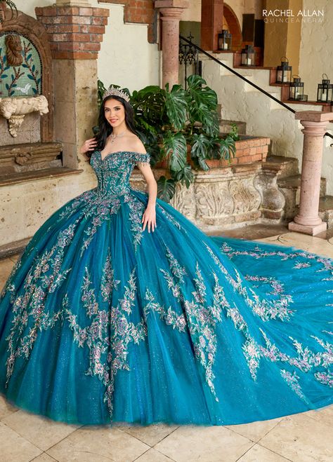 Off The Shoulder Corset Dress, Dama Dresses Quinceanera, 1500 Dresses, Quinceanera Tiaras, Dama Dresses, Military Ball Dresses, Prom Dress Plus Size, Champagne Dress, Dresses Quinceanera