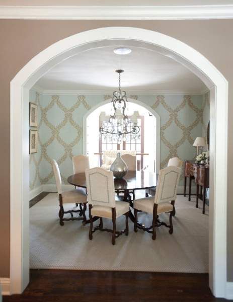 Arch Designs For Dining Room Archway Between Living And Dining Room, Archways In Homes, Lounge Diner, Arch Designs For Hall, Arch Designs, Decor Salon, Stylish Dining Room, Basement Bedroom, Dining Design