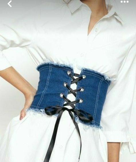 Lace Up Corset Belt, Vestiti In Jeans, Diy Corset, Ropa Upcycling, Denim Outfits, Lace Up Corset, Women's Belts, Denim Ideas, Denim Corset