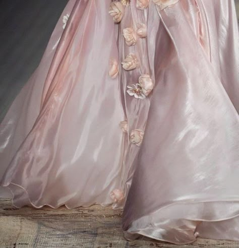 Samuel Cirnansck, Princess And The Pauper, Cotton Gowns, Princess Core, Princess Aesthetic, Aphrodite, Trendy Dresses, Pink Aesthetic, Princess Dress