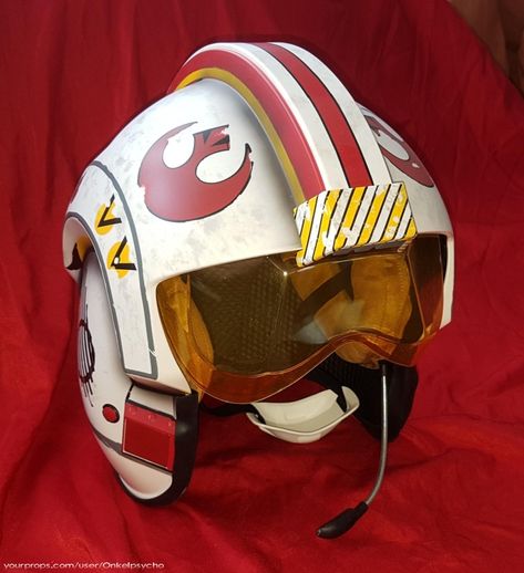 Star Wars: ANH, ESB & ROTJ (Classic Trilogy) X-Wing Helmet replica movie costume X Wing Pilot Helmet, Star Wars Pilot Helmet, X Wing Pilot Costume, X Wing Helmet, Star Wars Mask, Mandolorian Armor, Star Wars Decorations, Star Wars Costume Ideas, Star Wars Themed Party