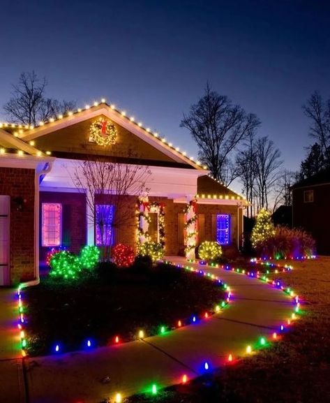 Outdoor Christmas Trees, Professional Christmas Lights, Commercial Christmas Lights, Exterior Christmas Lights, Lights Installation, Exterior Christmas, Christmas Light Installation, Christmas House Lights, Outdoor Christmas Tree