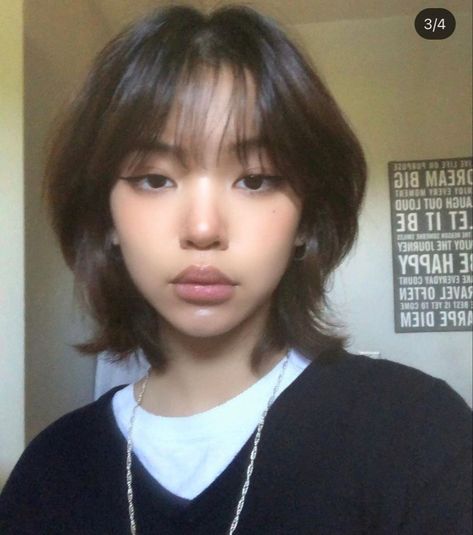 Short Grunge Hair, Shaggy Short Hair, Asian Short Hair, Hair Inspiration Short, Shot Hair Styles, Hair Stylies, Short Hair With Bangs, Short Hair Haircuts, Cut My Hair