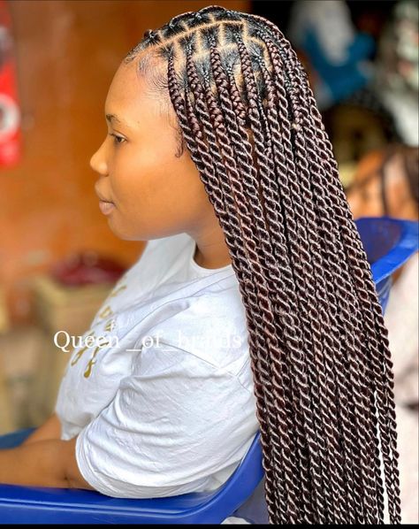 Short Curly Bobs, Big Twist Braids Hairstyles, Styles For Curly Hair, Curly Bobs, Latest Braided Hairstyles, Latest Hair Braids, Hair Braid Patterns, Short Box Braids Hairstyles, Big Box Braids Hairstyles