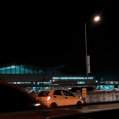 Naia Airport Philippines Prank Night, Philippines At Night Aesthetic, Ninoy Aquino International Airport Night, Manila Airport Aesthetic, Naia Airport Philippines Prank, Naia Airport Philippines Aesthetic, Philippines City Aesthetic, Philippine Airlines Aesthetic, Manila City Lights