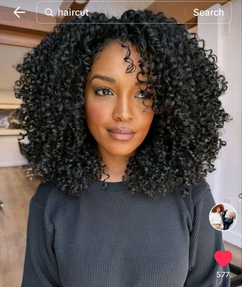 Pretty Curls, Curly Hair Black, Hair Goal, Natural Girls, Curly Hair Hairstyles, Natural Curly Hair, Black Curly Hair, Side Part, Hair Black