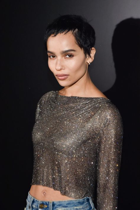 These are the It girl-approved summer haircuts to consider before your next salon visit. Cropped Pixie, Zoë Kravitz, Low Maintenance Haircut, Louise Brooks, Summer Haircuts, Fall Hair Cuts, Joey King, Zoe Kravitz, Celebrity Hair Stylist