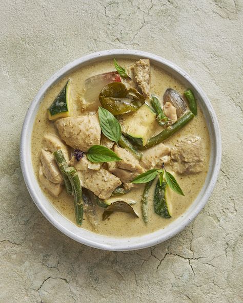 Marion Grasby’s Classic Green Curry | Marion's Kitchen Marion Kitchen Recipes, Marion’s Kitchen Recipes, Marions Kitchen Recipes, Marion Gasby, Marion Grasby Recipes, Marions Kitchen, Thai Recipes Authentic, Marion Grasby, Marion's Kitchen