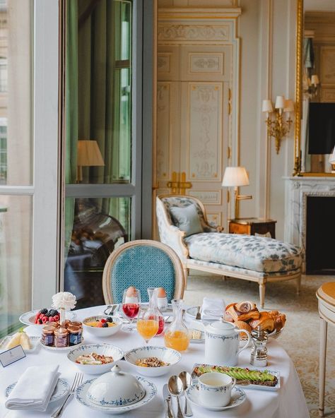 Ritz Paris (@ritzparis) • Instagram photos and videos Ritz Carlton Paris, Beige Living Room Decor, Comfortable Bedroom Decor, The Ritz Paris, Paris Rooms, Ritz Paris, Ritz Carlton Hotel, Paris Luxury, Soundproof Room