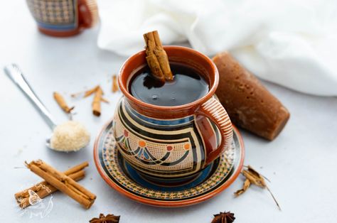 Cafe de olla (Mexican coffee) Mexican Coffee Recipe, Mexican Coffee, Sugar Alternatives, Mexican Cooking, Taste And See, Coffee Cakes, Star Anise, Coffee Grounds, Coffee Recipes