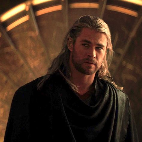 Chris Hemsworth Gif, Marvel Gif, Hemsworth Brothers, Thor X Loki, Chris Hemsworth Thor, Australian Actors, Marvel Thor, Liam Hemsworth, Avengers Memes