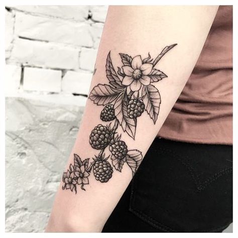 berrytatt | Tattoos, Spine tattoos for women, Berry tattoo Blackberry Tattoo, Fruit Tattoo, M Tattoos, Vine Tattoos, Spine Tattoos For Women, Octopus Tattoo, Botanical Tattoo, 1 Tattoo, Spine Tattoos