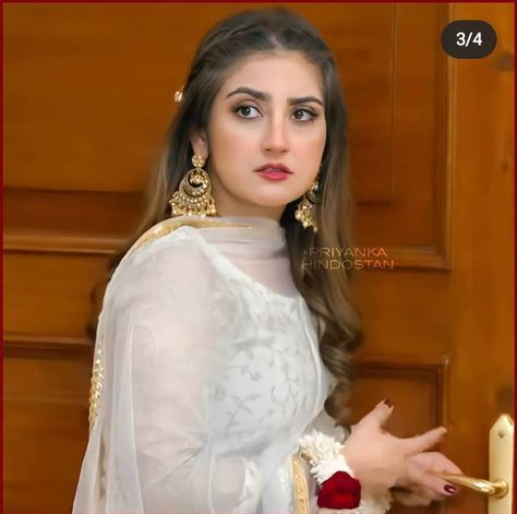 Balochi Dress, Kurti Designs Latest, Indian Bridal Hairstyles, Baby Dress Design, T Dress, Pakistani Dresses Casual, Wedding Dresses For Girls, Pakistani Bridal Wear, Pakistani Bridal Dresses