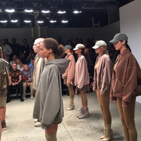 Pin for Later: Everything You Need to Know About the Yeezy Season 2 Runway Show  Just like last year, Kylie took part in the Yeezy show, acting as a model in neutral tights and a green cap. Black Fluffy Jacket, Yeezy Season 2, Yeezy Season 3, Yeezy Fashion, Kylie Jenner Look, Yeezy Season, Green Cap, Model Aesthetic, Dion Lee