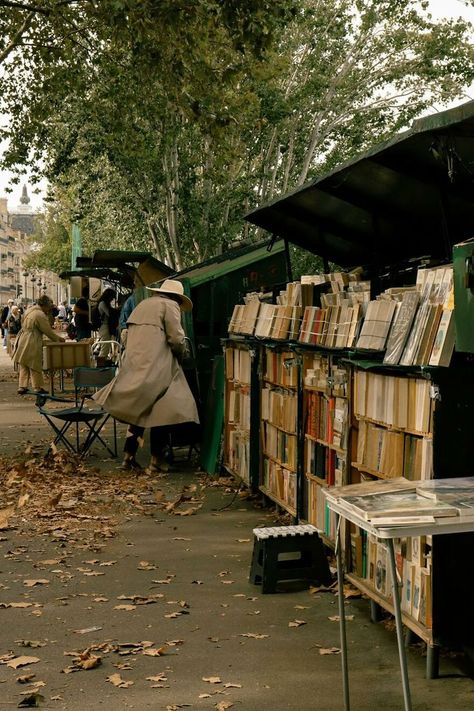 France Autumn Aesthetic, Autumn In Europe Aesthetic, Paris In October Aesthetic, Fall Paris Aesthetic, France In Autumn, Paris In Fall Aesthetic, Fall In Paris Aesthetic, European Fall Aesthetic, Paris Fall Aesthetic