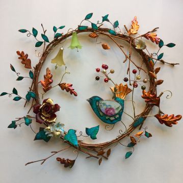 Hand Made Wreaths, Alternative Garland Ideas, Autumn Hedgerow, Scottish Crafts, Bird Wreath, Twig Art, Scottish Borders, Bird Crafts, Copper Art