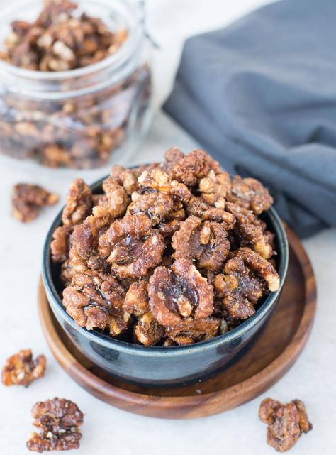 Honey Spiced Candied Walnut Candied Walnut Recipe, Spiced Walnuts, Walnuts Recipe, Fried Potato Chips, The Slow Roasted Italian, Honey Toast, Walnut Recipes, Roasted Walnuts, Cream Cheese Spreads