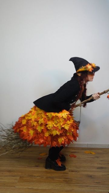 Kitchen Witch Costume, Witch Costume Ideas, Witch Ideas, Witch Costume Diy, The Season Of The Witch, Fall Witch, Ariel Costume, Ariel Costumes, Autumn Witch