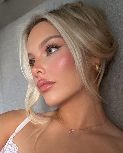 Brookelle Mckenzie, Bombshell Makeup, Looks Kylie Jenner, Smink Inspiration, Simple Makeup Looks, Cute Makeup Looks, Models Makeup, Prom Makeup, Pretty Makeup