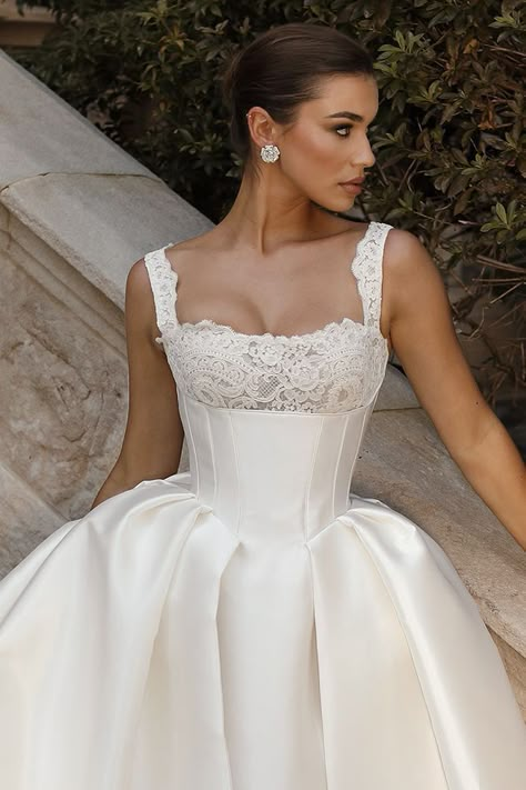 Debutante Dresses, Steven Khalil, Wedding Corset, Classy Wedding Dress, Wedding Dress Guide, Pretty Wedding Dresses, Fancy Wedding Dresses, White Wedding Dress, Cute Wedding Dress