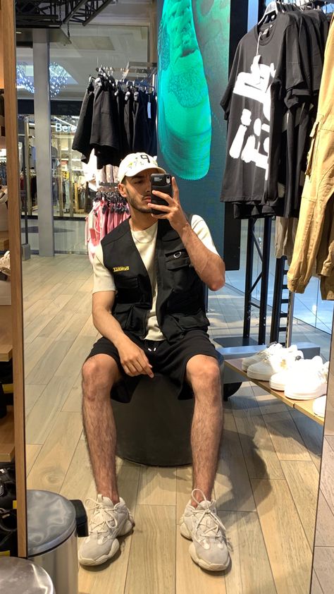 Yeezy 500 Blush Outfit Men, Yeezy 500 Blush Outfit, Yeezy 500 Outfit Mens, Yeezy 500 Outfit, Yeezy 500 Blush, Blush Outfit, Selfie Mirror, Yeezy 500, Aesthetic Boys