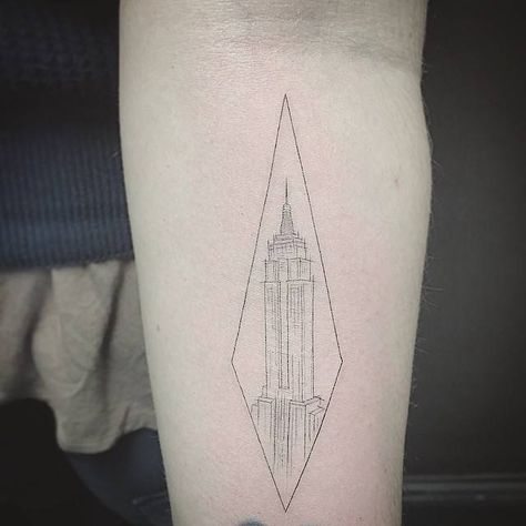 Fine line style Empire State Building tattoo on the left forearm. Empire State Building Tattoo, Building Tattoo, New York Tattoo, Small Forearm Tattoos, Cool Arm Tattoos, Forearm Tattoo Women, Forearm Tattoo Men, Arm Tattoos For Guys, Small Tattoo