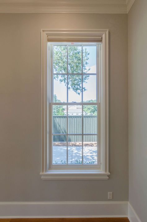 Traditional Window Trim Interior, Colonial Home Interior Trim, White Window Interior, Molding Window, French Country Window Trim, Window Sill Trim Ideas, Colonial Window Trim Interior, Adding Window Sills, Window Wainscoting